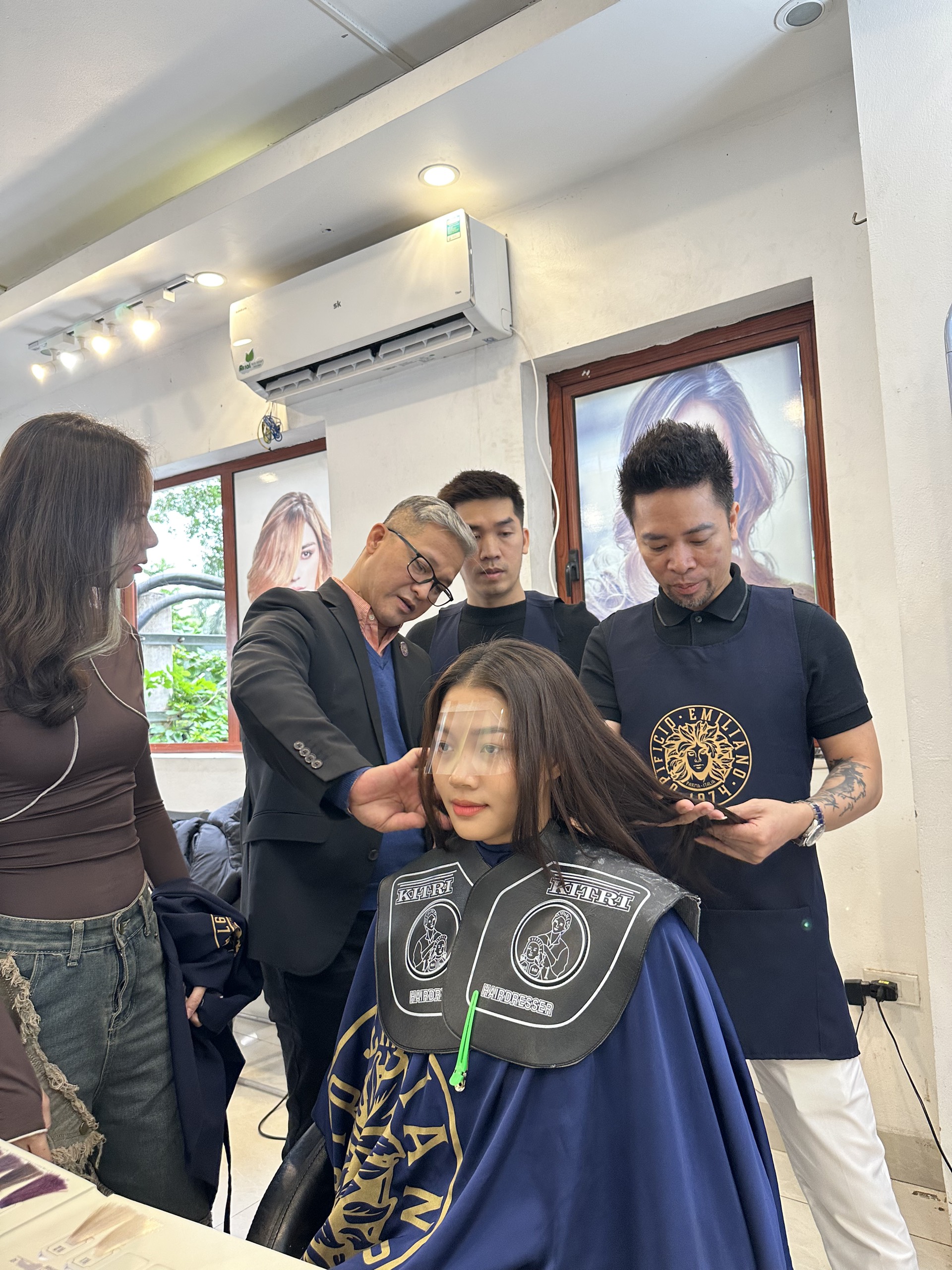 z4885521491794_efde1e7f5102ea0c9206c4663e29811e