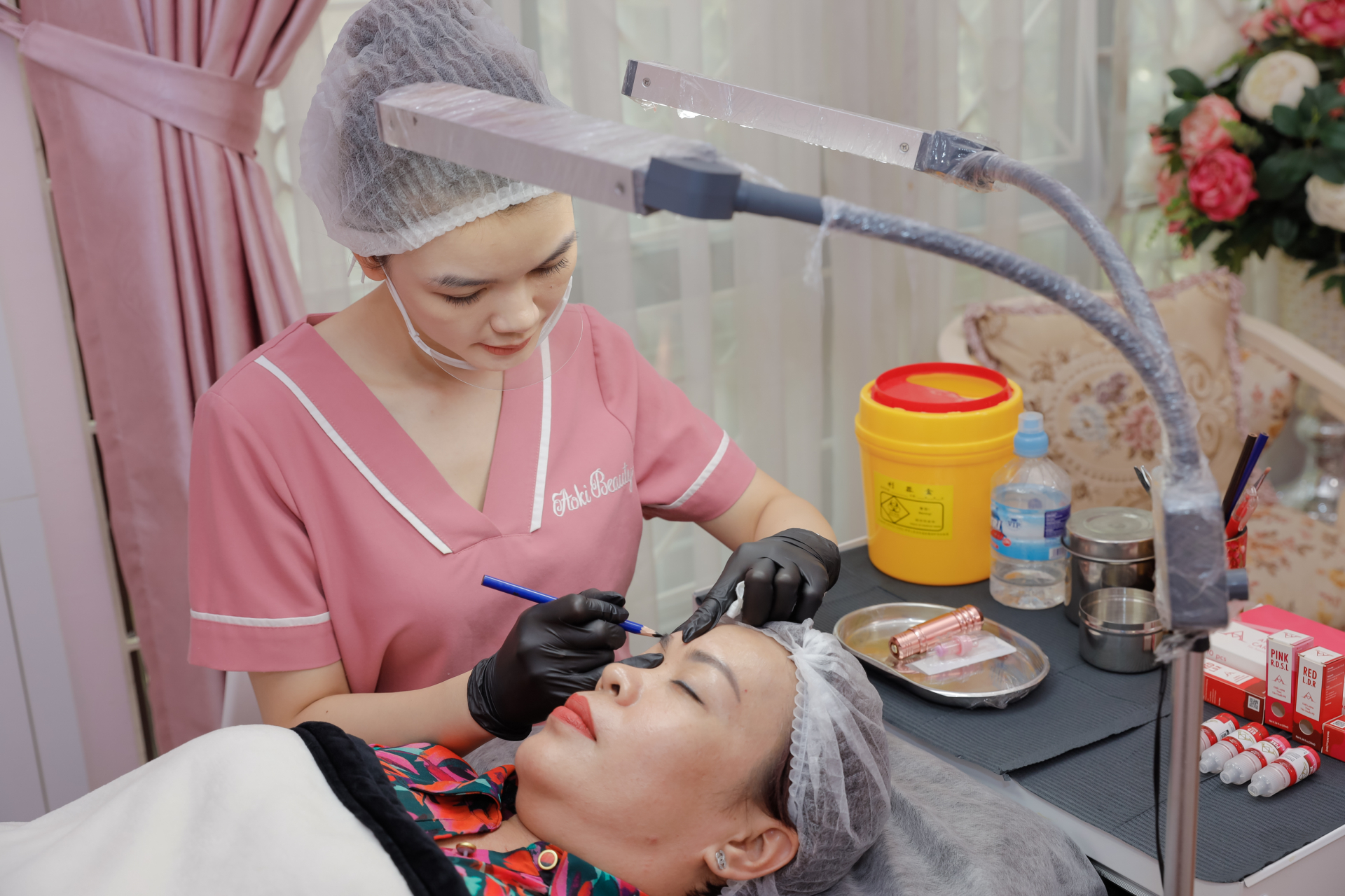 Biểu ngữ có chiều rộng đầy đủ